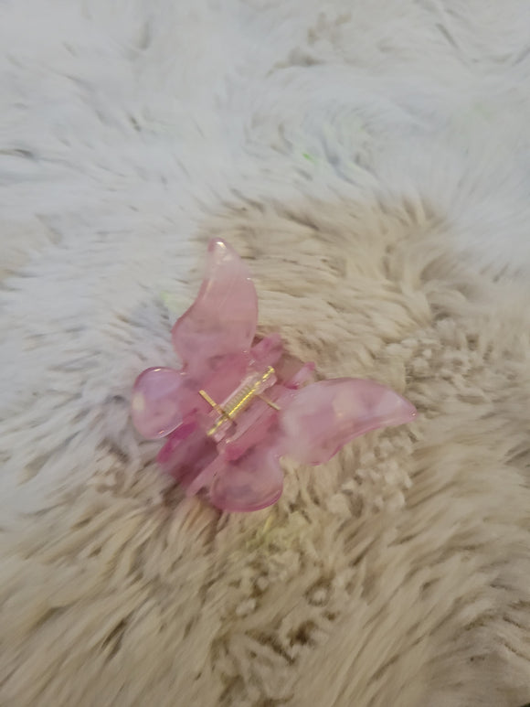 Pince papillon mauve